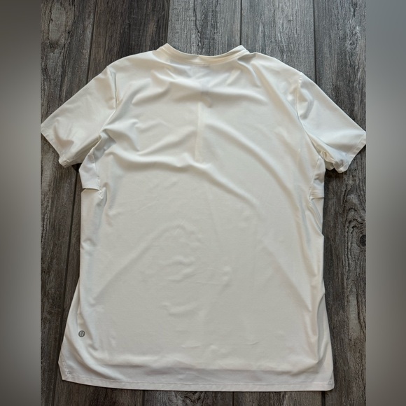 🍋 Lululemon Men’s White 3/4 Zip Up Short Sleeve White Shirt - L - Picture 3 of 11